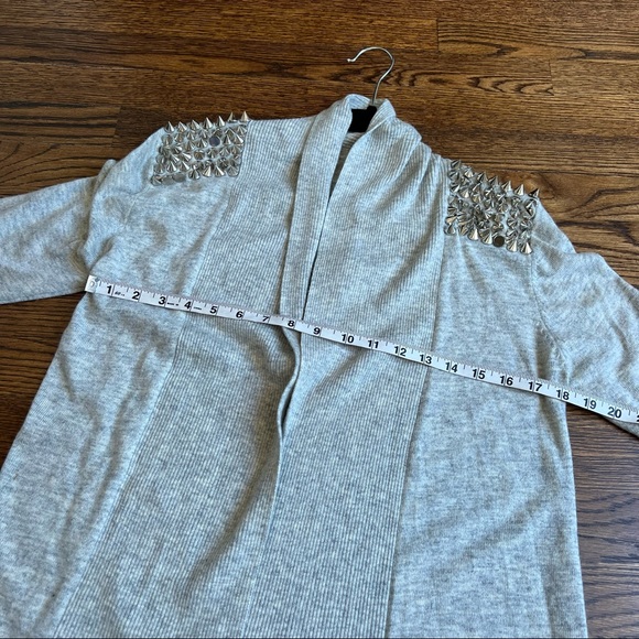 NWT Sweewe Paris x LF studded shoulder cardigan - Picture 6 of 12